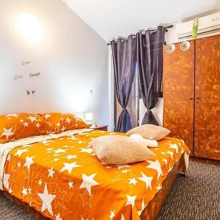 Apartamento By The Sea - 27876 *